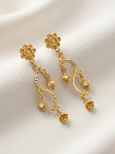 Golden Wavelength – Floral Jhumki Long Dangling Earrings