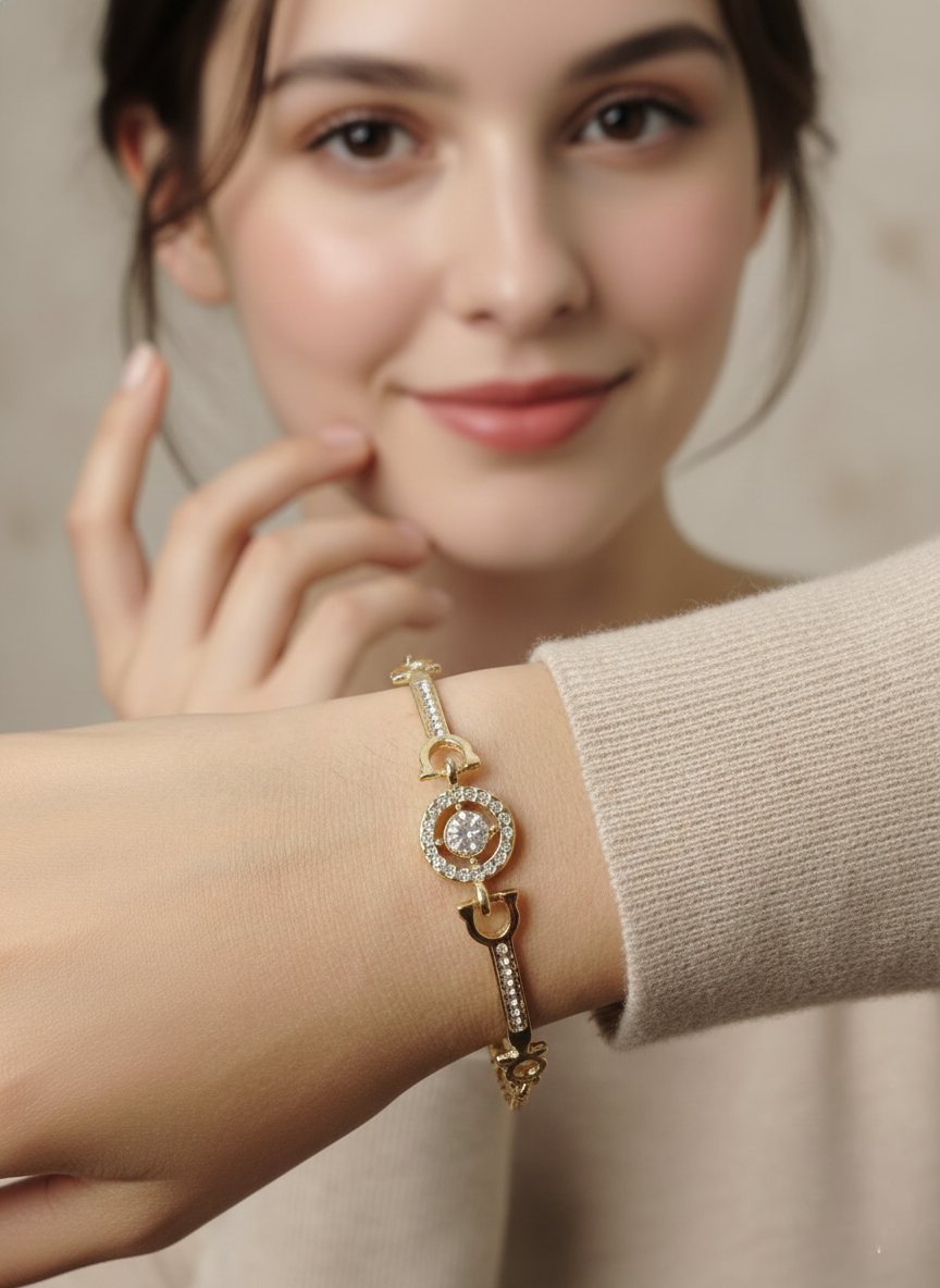 Luxe Spark – Adjustable Crystal Gold Bangle Bracelet